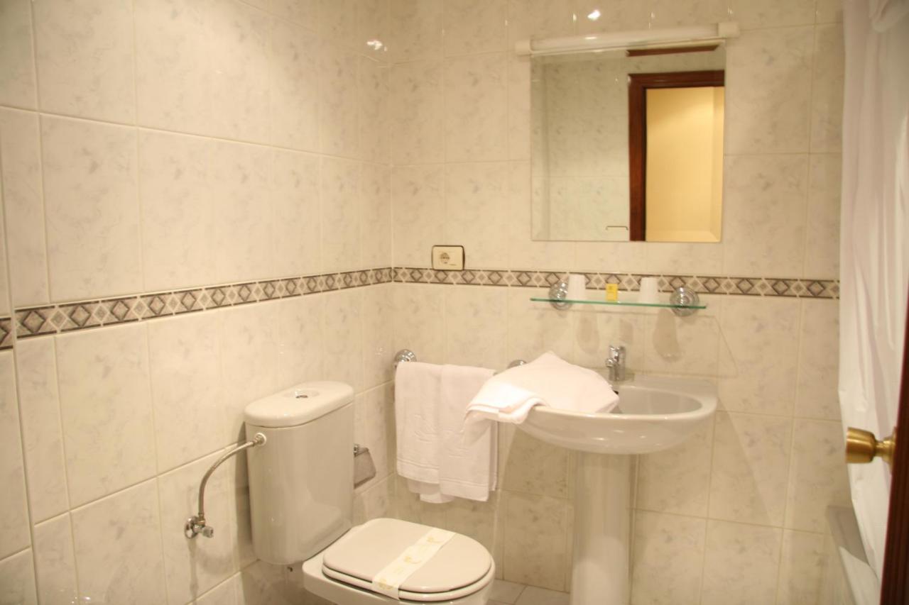 Hostal Ancla Dorada Vigo Eksteriør billede